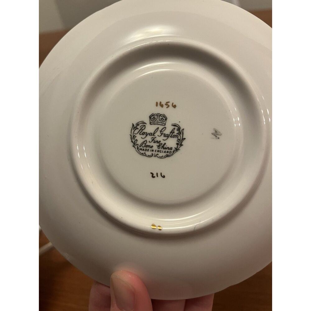 Royal Grafton Floral Teacup And Saucer - Picture 8 of 8